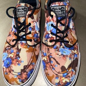 Nike SB Stefan Janoski "Digi-Floral" – Multi-Color / White